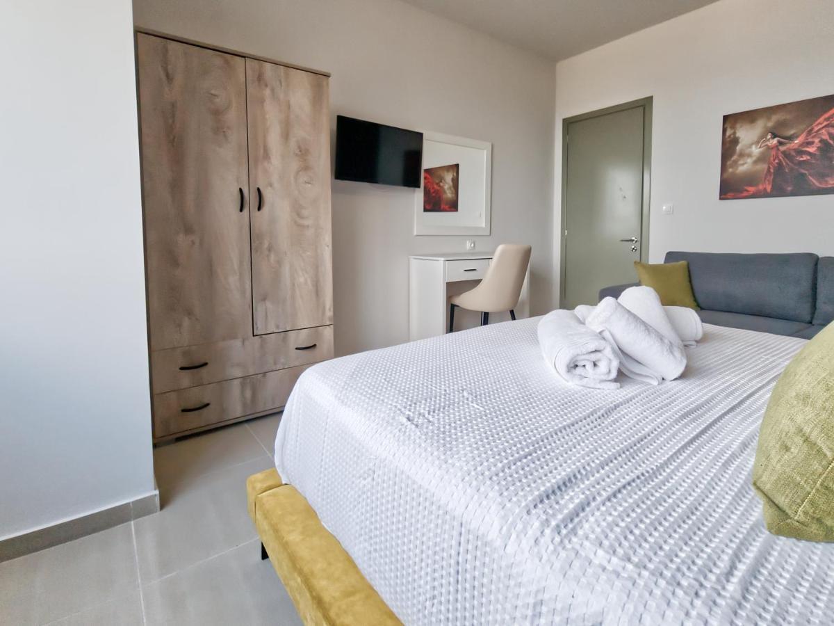 Epipleon Luxury Suites - 107 - Διαμέρισμα 85Τμ - Θέα Στη Θάλασσα Nafpaktos Buitenkant foto